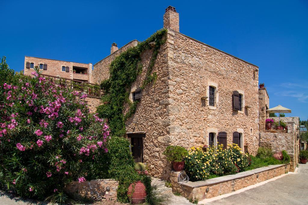 Samonas Traditional Villas Pokoj fotografie
